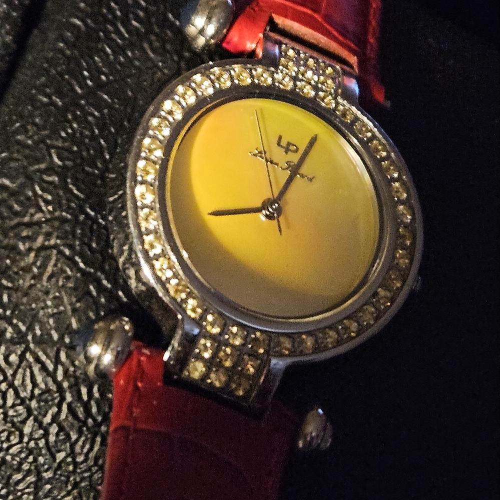 Lucien Piccard Iced Out With MOP Dial - Picture 3 of 7